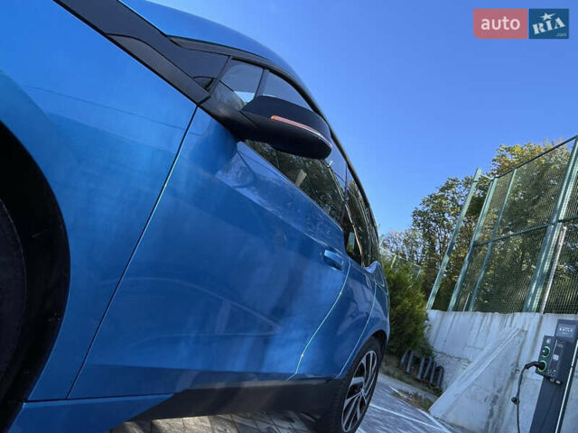 БМВ И3 2017 в Львове на Automoto.ua Синий БМВ И3, объемом двигателя 0 л и пробегом 140 тыс. км за 12490 $, фото 19 на Automoto.ua
