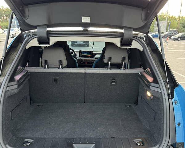 Синий БМВ И3, объемом двигателя 0 л и пробегом 94 тыс. км за 16500 $, фото 15 на Automoto.ua