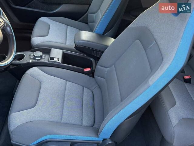 Синий БМВ И3, объемом двигателя 0 л и пробегом 76 тыс. км за 13800 $, фото 17 на Automoto.ua