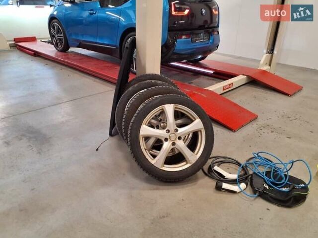 Синий БМВ И3, объемом двигателя 0 л и пробегом 118 тыс. км за 11250 $, фото 34 на Automoto.ua