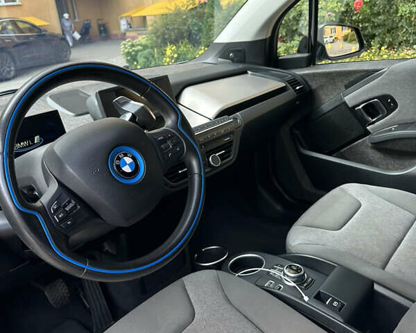 Синий БМВ И3, объемом двигателя 0 л и пробегом 105 тыс. км за 12000 $, фото 1 на Automoto.ua