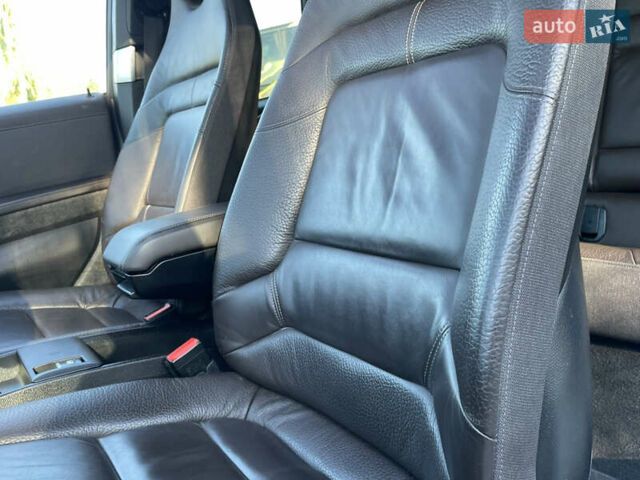 БМВ И3 2017 в Львове на Automoto.ua Синий БМВ И3, объемом двигателя 0 л и пробегом 140 тыс. км за 12490 $, фото 40 на Automoto.ua