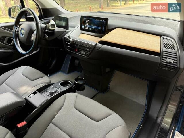 Синий БМВ И3, объемом двигателя 0 л и пробегом 64 тыс. км за 12750 $, фото 33 на Automoto.ua
