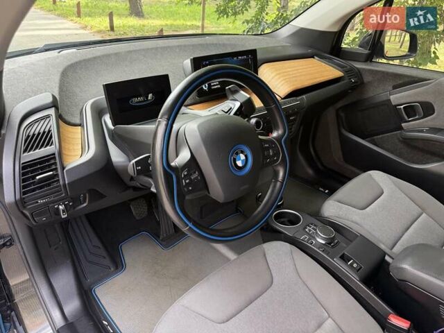 Синий БМВ И3, объемом двигателя 0 л и пробегом 64 тыс. км за 12750 $, фото 29 на Automoto.ua