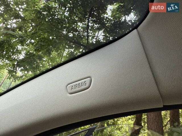 Синий БМВ И3, объемом двигателя 0 л и пробегом 64 тыс. км за 12750 $, фото 55 на Automoto.ua