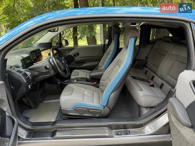 Синий БМВ И3, объемом двигателя 0 л и пробегом 64 тыс. км за 12750 $, фото 23 на Automoto.ua