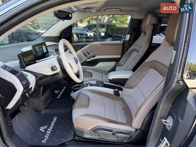 Синий БМВ И3, объемом двигателя 0 л и пробегом 65 тыс. км за 16900 $, фото 8 на Automoto.ua