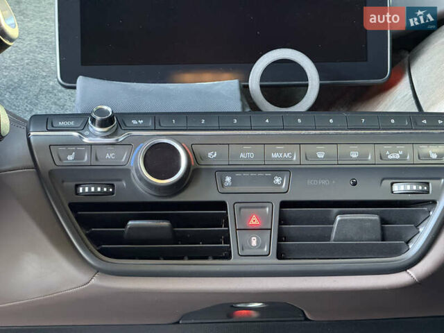 Синий БМВ И3, объемом двигателя 0 л и пробегом 133 тыс. км за 16650 $, фото 21 на Automoto.ua