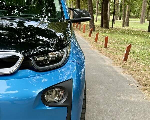 Синий БМВ И3, объемом двигателя 0 л и пробегом 64 тыс. км за 12750 $, фото 12 на Automoto.ua