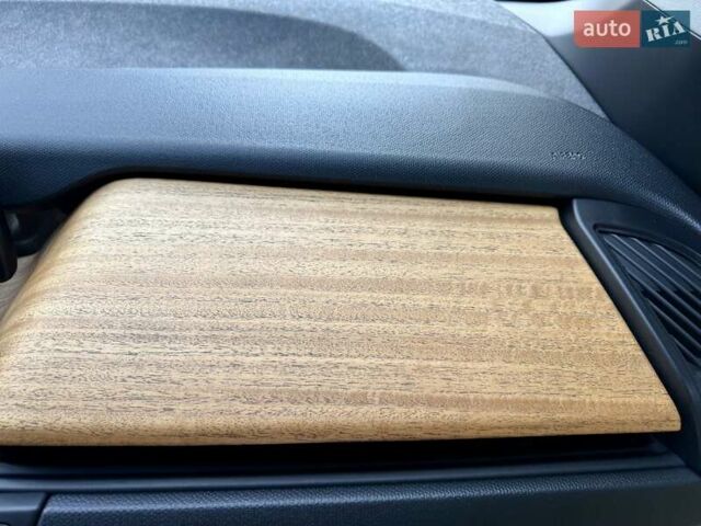 Синий БМВ И3, объемом двигателя 0 л и пробегом 64 тыс. км за 12750 $, фото 50 на Automoto.ua