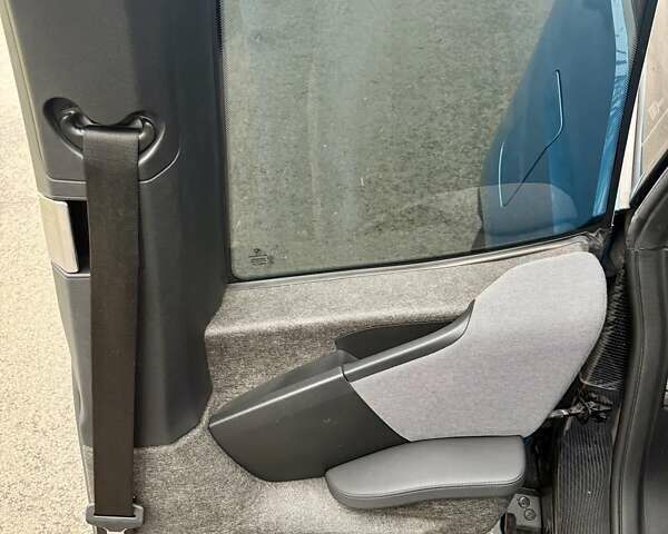 Синий БМВ И3, объемом двигателя 0 л и пробегом 53 тыс. км за 13999 $, фото 40 на Automoto.ua