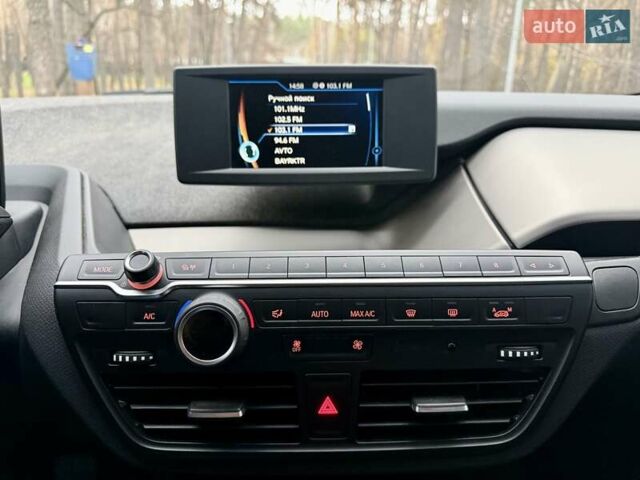 Синий БМВ И3, объемом двигателя 0 л и пробегом 53 тыс. км за 13999 $, фото 45 на Automoto.ua