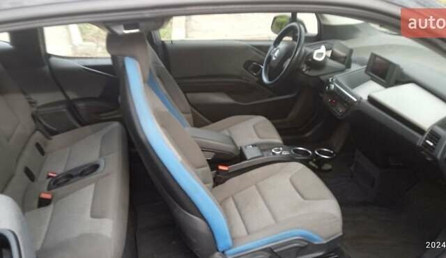 Синий БМВ И3, объемом двигателя 0 л и пробегом 40 тыс. км за 17900 $, фото 9 на Automoto.ua