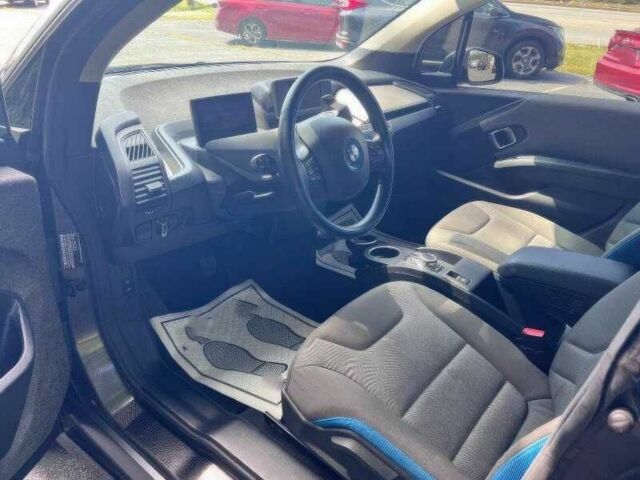 Синий БМВ И3, объемом двигателя 0 л и пробегом 55 тыс. км за 9000 $, фото 10 на Automoto.ua