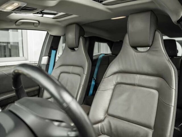 Синій БМВ І3, об'ємом двигуна 0 л та пробігом 47 тис. км за 5700 $, фото 6 на Automoto.ua