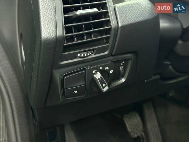 Синий БМВ И3, объемом двигателя 0 л и пробегом 57 тыс. км за 23500 $, фото 22 на Automoto.ua