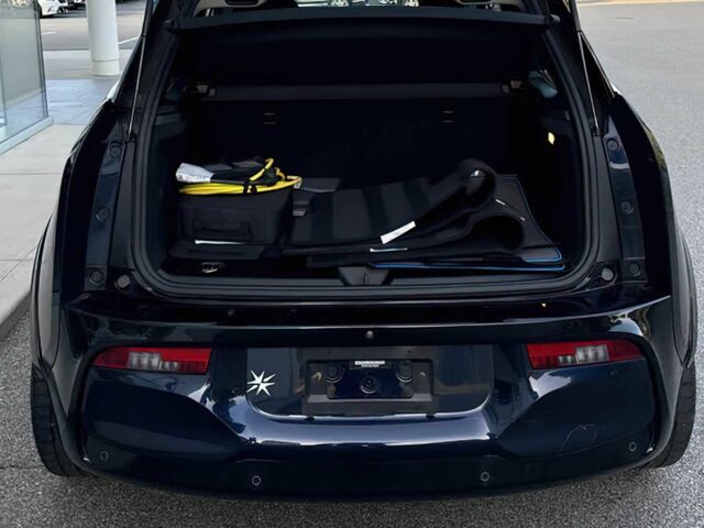 Синий БМВ И3, объемом двигателя 0 л и пробегом 14 тыс. км за 12300 $, фото 6 на Automoto.ua