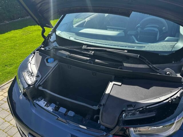 Синий БМВ И3, объемом двигателя 0 л и пробегом 17 тыс. км за 10200 $, фото 6 на Automoto.ua