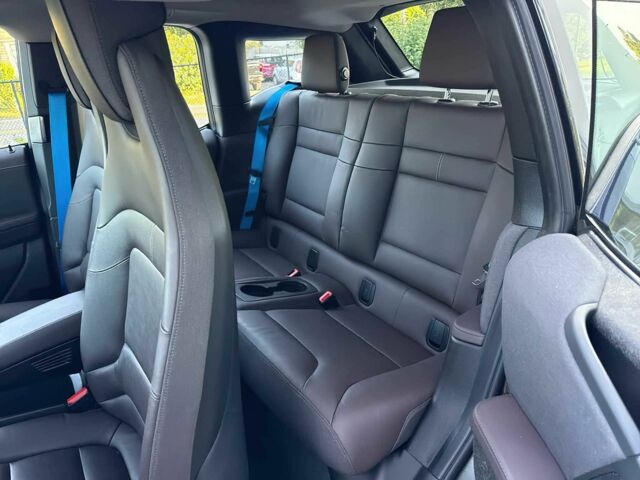 Синий БМВ И3, объемом двигателя 0 л и пробегом 14 тыс. км за 12300 $, фото 10 на Automoto.ua