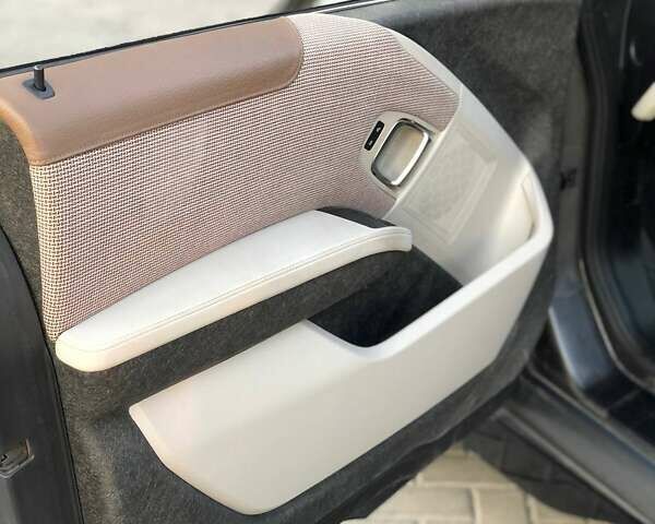 Синий БМВ И3, объемом двигателя 0 л и пробегом 45 тыс. км за 22000 $, фото 64 на Automoto.ua