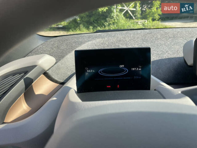 Синій БМВ І3, об'ємом двигуна 0 л та пробігом 36 тис. км за 23000 $, фото 12 на Automoto.ua