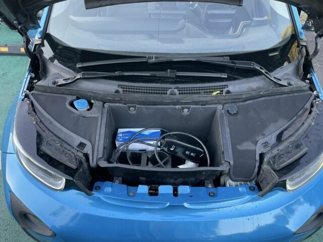 Синий БМВ И3, объемом двигателя 0 л и пробегом 69 тыс. км за 10500 $, фото 11 на Automoto.ua