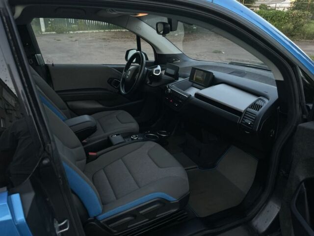 Синий БМВ И3, объемом двигателя 0 л и пробегом 69 тыс. км за 10500 $, фото 5 на Automoto.ua