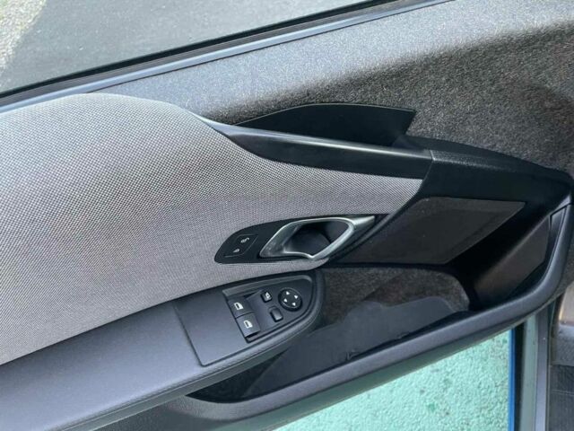 Синий БМВ И3, объемом двигателя 0 л и пробегом 69 тыс. км за 10500 $, фото 7 на Automoto.ua