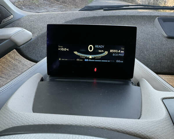 Оранжевый БМВ И3, объемом двигателя 0 л и пробегом 150 тыс. км за 13000 $, фото 11 на Automoto.ua