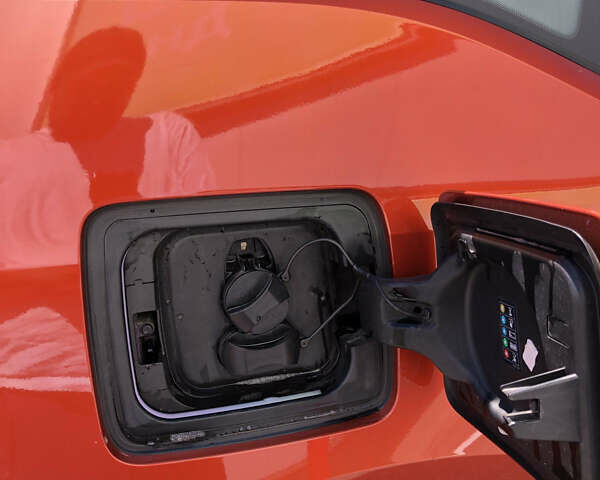 Помаранчевий БМВ І3, об'ємом двигуна 0.65 л та пробігом 97 тис. км за 15000 $, фото 15 на Automoto.ua