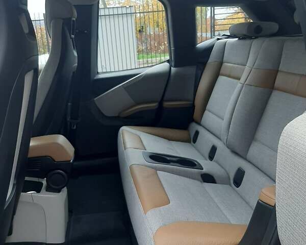 Оранжевый БМВ И3, объемом двигателя 0 л и пробегом 60 тыс. км за 12500 $, фото 27 на Automoto.ua