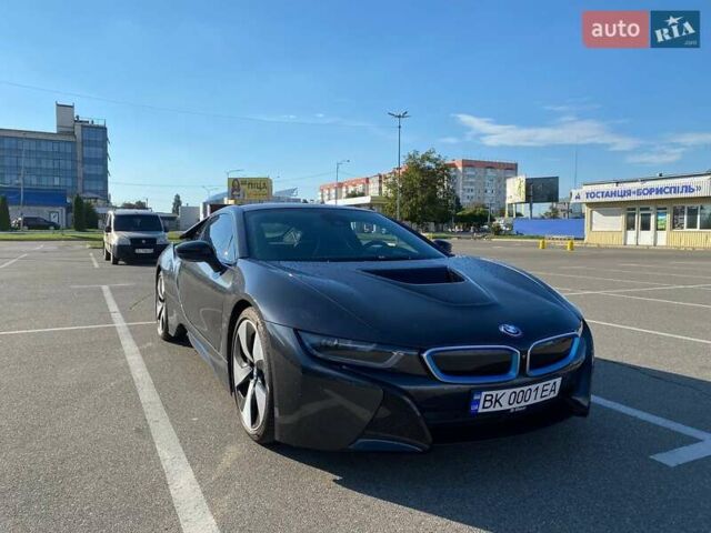 Черный БМВ И8, объемом двигателя 1.5 л и пробегом 37 тыс. км за 54400 $, фото 18 на Automoto.ua