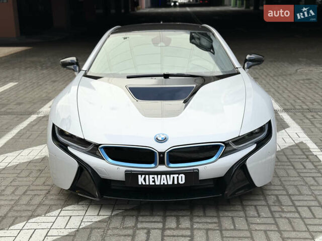 Сірий БМВ І8, об'ємом двигуна 1.5 л та пробігом 65 тис. км за 60000 $, фото 5 на Automoto.ua