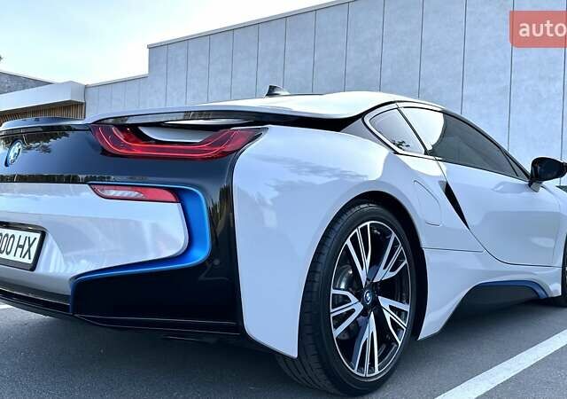 Сірий БМВ І8, об'ємом двигуна 1.5 л та пробігом 39 тис. км за 70500 $, фото 8 на Automoto.ua