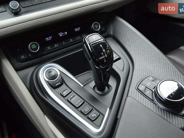 Оранжевый БМВ И8, объемом двигателя 1.5 л и пробегом 84 тыс. км за 79900 $, фото 35 на Automoto.ua