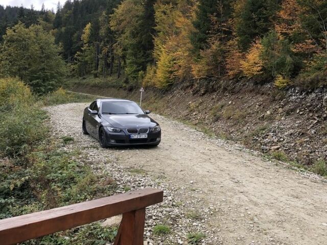 Сірий БМВ M1, об'ємом двигуна 3 л та пробігом 250 тис. км за 9000 $, фото 6 на Automoto.ua