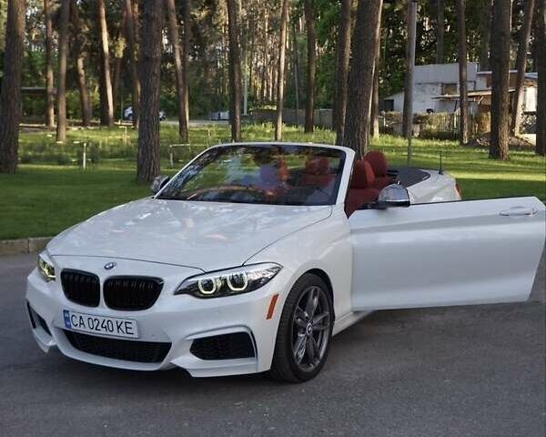 Белый БМВ M2, объемом двигателя 3 л и пробегом 60 тыс. км за 28500 $, фото 18 на Automoto.ua