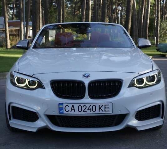 Белый БМВ M2, объемом двигателя 3 л и пробегом 60 тыс. км за 28500 $, фото 15 на Automoto.ua
