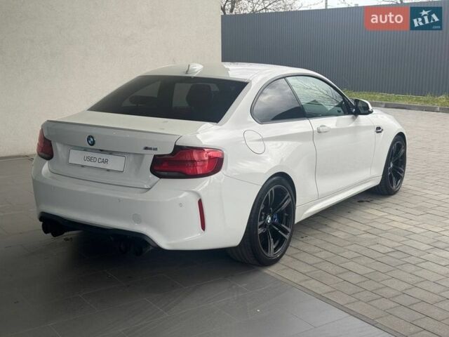 Білий БМВ M2, об'ємом двигуна 2.98 л та пробігом 62 тис. км за 37000 $, фото 5 на Automoto.ua