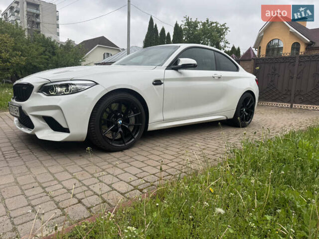 Белый БМВ M2, объемом двигателя 2.98 л и пробегом 98 тыс. км за 47700 $, фото 1 на Automoto.ua