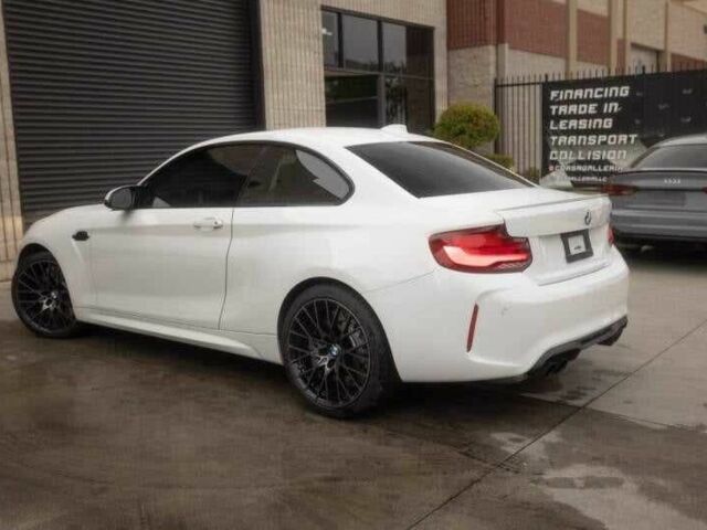 Білий БМВ M2, об'ємом двигуна 3 л та пробігом 23 тис. км за 18000 $, фото 1 на Automoto.ua