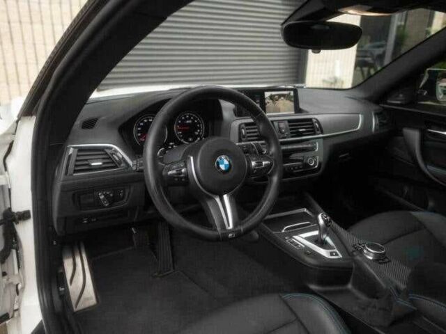 Білий БМВ M2, об'ємом двигуна 3 л та пробігом 23 тис. км за 18000 $, фото 7 на Automoto.ua