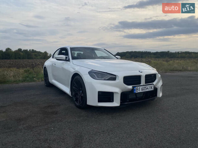Белый БМВ M2, объемом двигателя 2.99 л и пробегом 1 тыс. км за 89000 $, фото 1 на Automoto.ua