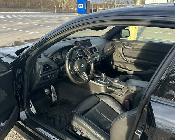 Черный БМВ M2, объемом двигателя 2.98 л и пробегом 99 тыс. км за 34000 $, фото 6 на Automoto.ua