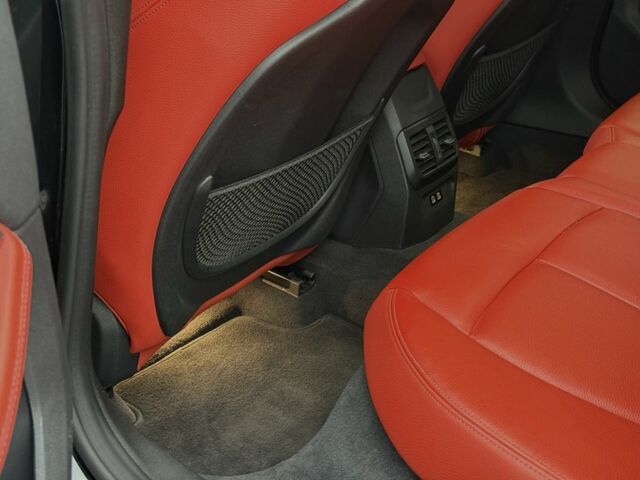 Черный БМВ M2, объемом двигателя 2 л и пробегом 88 тыс. км за 27950 $, фото 19 на Automoto.ua