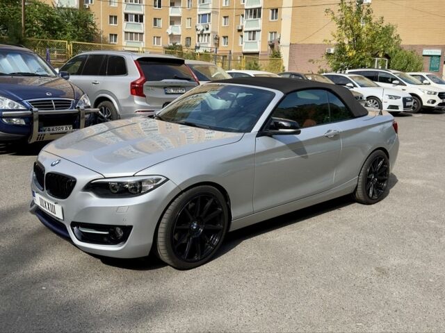 Серый БМВ M2, объемом двигателя 2 л и пробегом 94 тыс. км за 18000 $, фото 5 на Automoto.ua