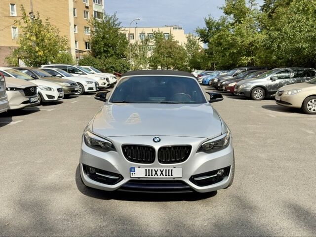 Серый БМВ M2, объемом двигателя 2 л и пробегом 94 тыс. км за 18000 $, фото 1 на Automoto.ua