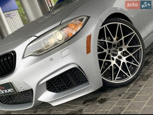 Серый БМВ M2, объемом двигателя 0 л и пробегом 162 тыс. км за 15000 $, фото 2 на Automoto.ua