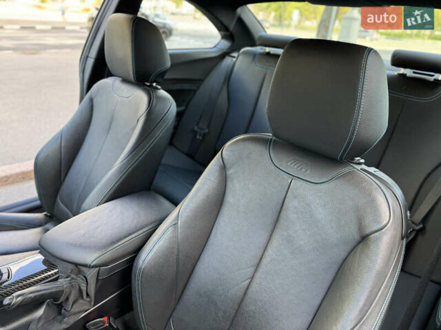 Синий БМВ M2, объемом двигателя 2.98 л и пробегом 115 тыс. км за 29999 $, фото 66 на Automoto.ua