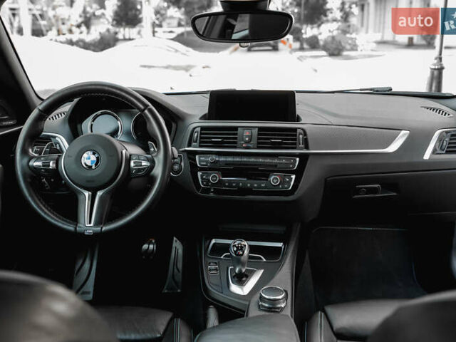 Синий БМВ M2, объемом двигателя 2.98 л и пробегом 45 тыс. км за 42500 $, фото 74 на Automoto.ua